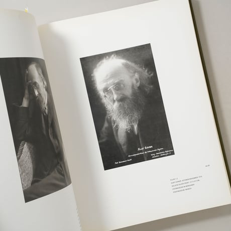 Germaine Krull Photographer of Modernity / Kim Sichel (キム・シシェル)