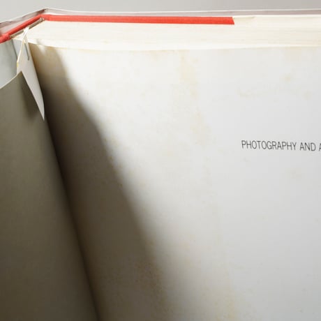 Photography and Art: Interactions Since 1946 / Andy Grundberg(アンディ・グルンドバーグ)他