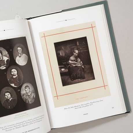 A HISTORY OF THE WOODBURVTYPE / Barret Oliver（バレット・オリヴァー）