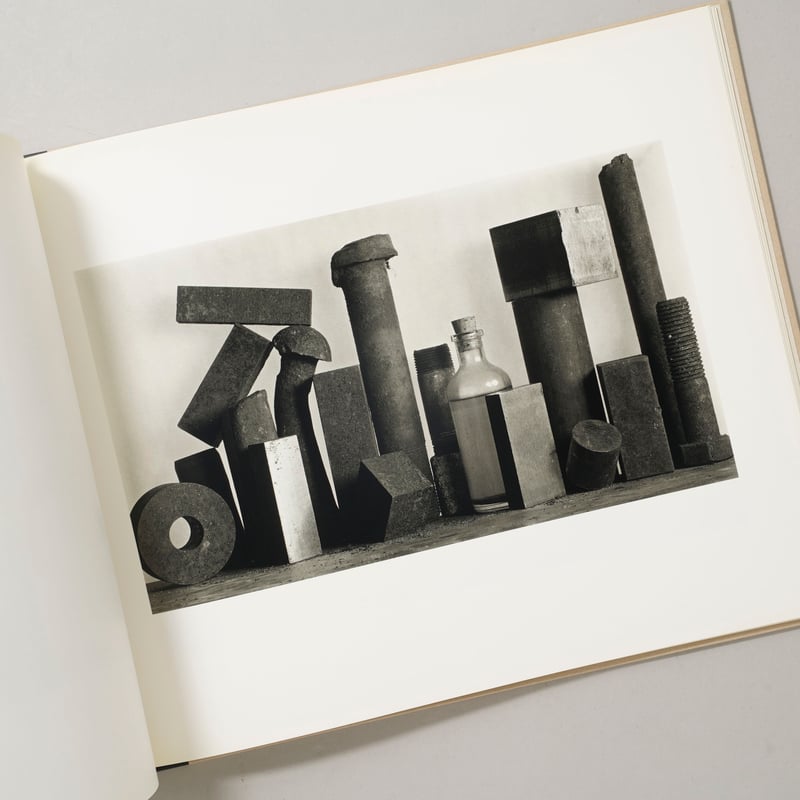Archaeology / Irving Penn(アーヴィング・ペン) | bookobsc