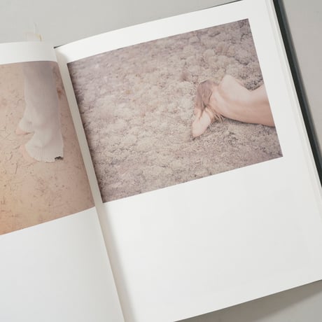 Island / Julia Hetta(ジュリア・ヘッタ)