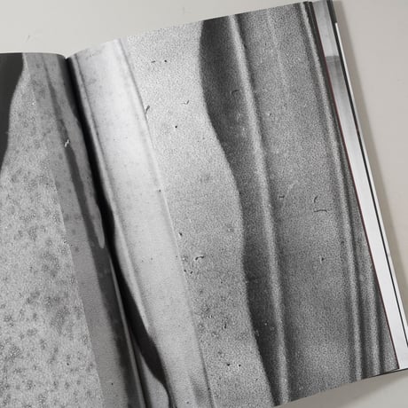 [横田大輔サイン入/Signed] 3AM / AM projects:横田大輔(Daisuke Yokota)、 Laura Rodari(ローラ・ロダリ)他