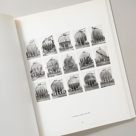 Bernd and Hilla Becher: Life And Work / Susanne Lange(スザンネ・ランゲ)