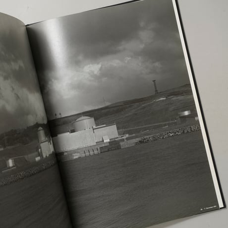 STILL CRAZY nuclear power plants(原発・53基の原子炉) / 広川泰士(Taishi Hirokawa)