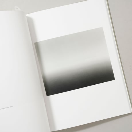 今昔三部作 Past and Present in Three Parts / 杉本博司（Hiroshi Sugimoto）