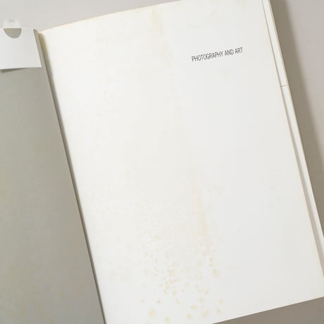 Photography and Art: Interactions Since 1946 / Andy Grundberg(アンディ・グルンドバーグ)他