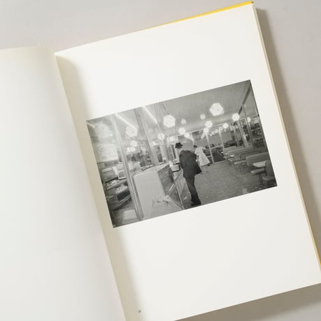 From Black and White to Color / William Eggleston(ウィリアム・エグルストン)