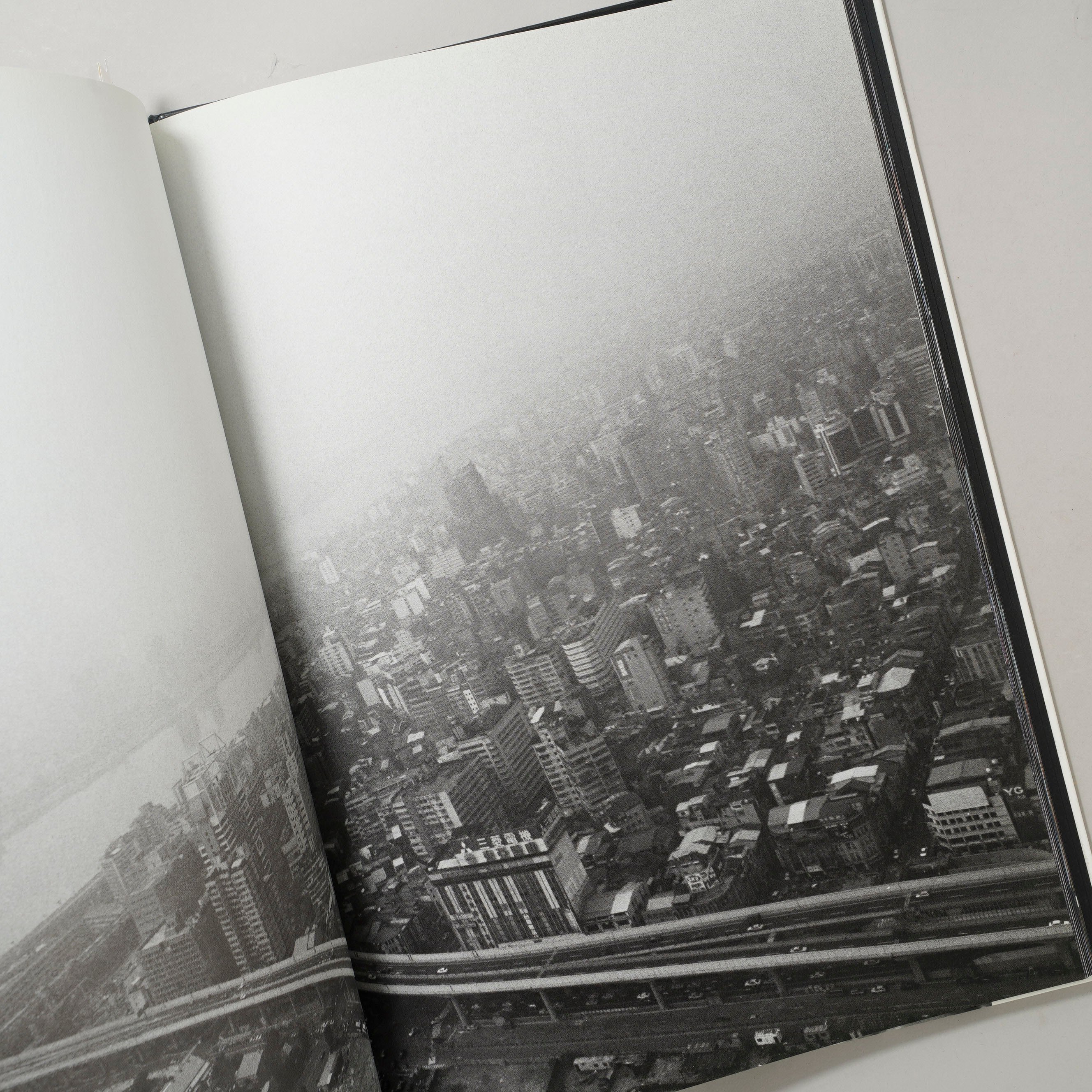 台北 / 荒木経惟(Nobuyoshi Araki) | bookobscura｜写真集専門書