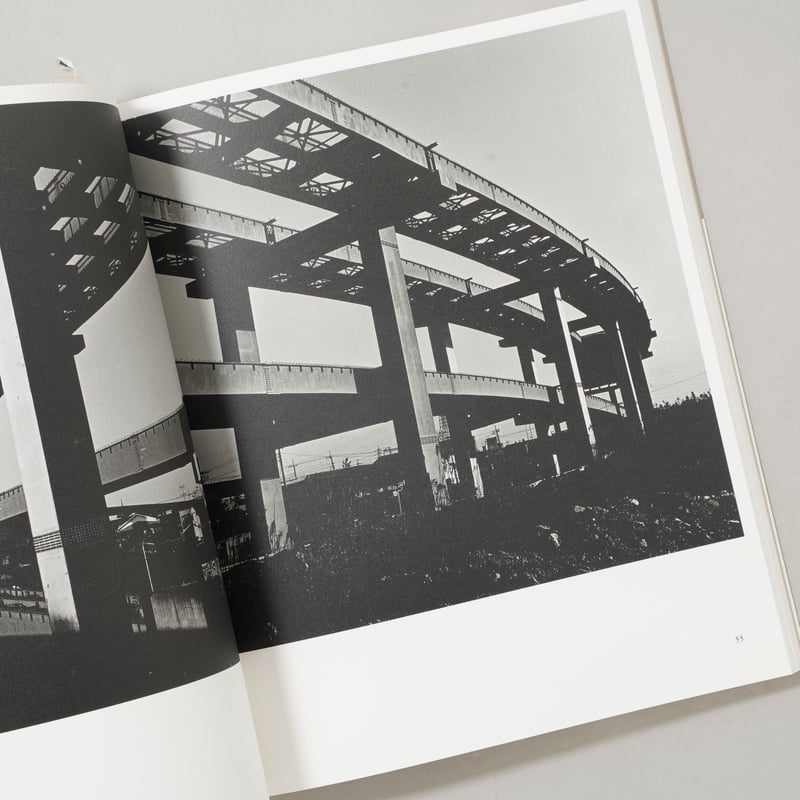 CATEGORY ー 1980s | bookobscura｜写真集専門書店｜写真家による写真