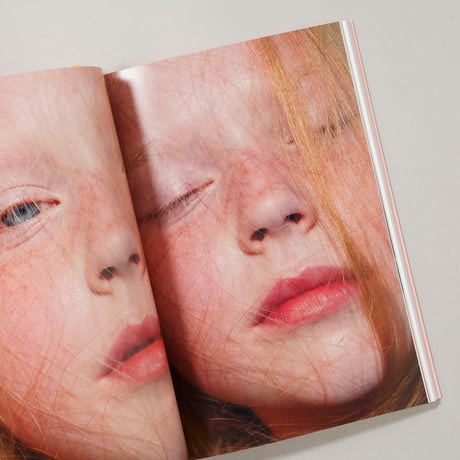 THE BLISS OF GIRLHOOD JAPAN EDITION / KRISTINA ROZHKOVA(クリスティーナ・ロシュコヴァ)