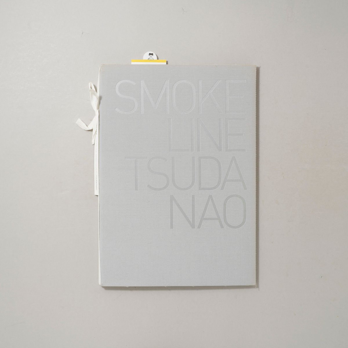 SMOKE LINE―風の河を辿って / 津田直(Nao Tsuda) | bookobscu