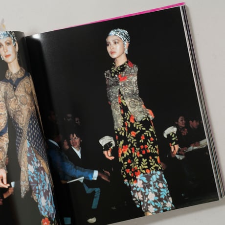 Unlimited : COMME des GARCONS / 清水早苗(Sanae Shimizu)、NHK番組制作班(NHK)