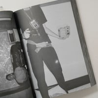 spew / 横田大輔(Daisuke Yokota)、宇田川直寛(Naohiro Utagawa)、北川浩司(Kouji Kitagawa)