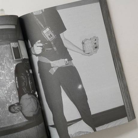 spew / 横田大輔(Daisuke Yokota)、宇田川直寛(Naohiro Utagawa)、北川浩司(Kouji Kitagawa)