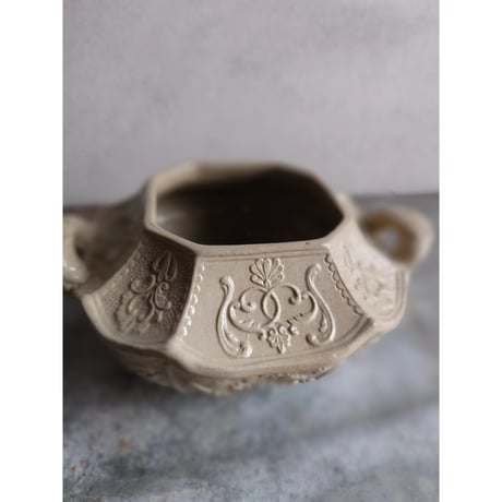 ｻﾝﾄﾞﾍﾞｰｼﾞｭの麗しき器