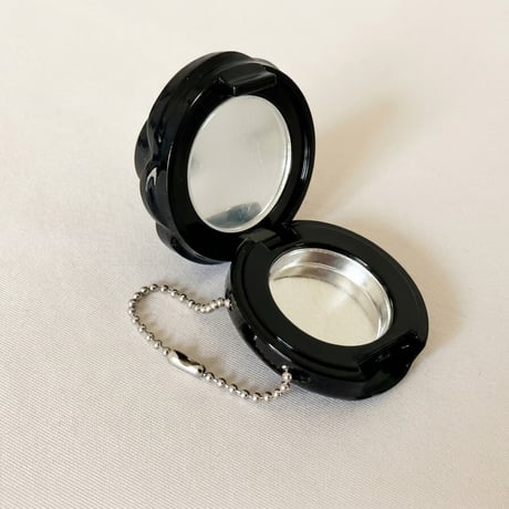 【数量限定】リップケース容器（ブラックのみ）