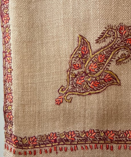 カディウール　手刺繍大判ストール