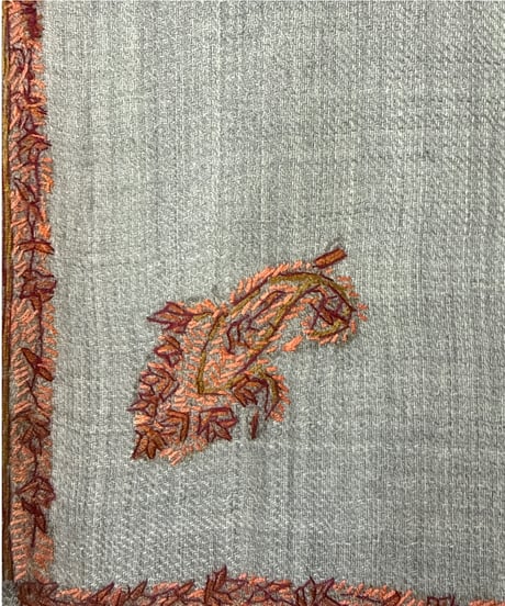 カディウール　手刺繍大判ストール