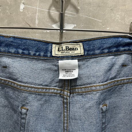 used L.L.BEAN NATURAL FIT w36