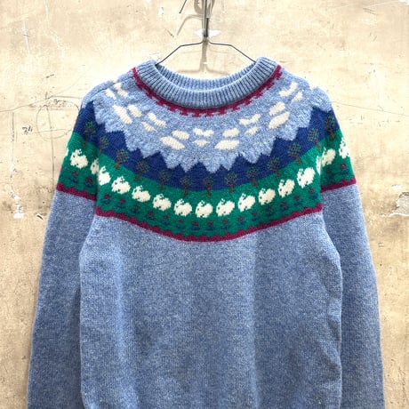 used COTEMPORARY CLASSIC SWEATER