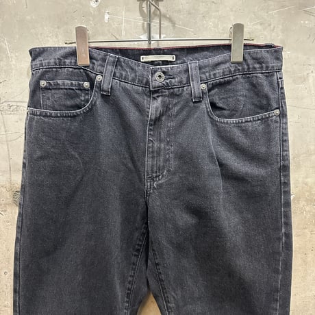 used L.L.BEAN STANDARD FIT w33