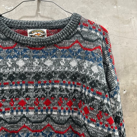 used MIDWEST TRADERS SWEATER