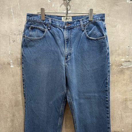 used L.L.BEAN CLASSIC FIT w35