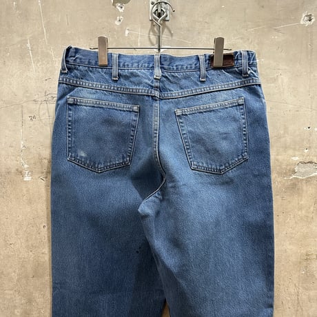used L.L.BEAN COMFORT WAIST w35