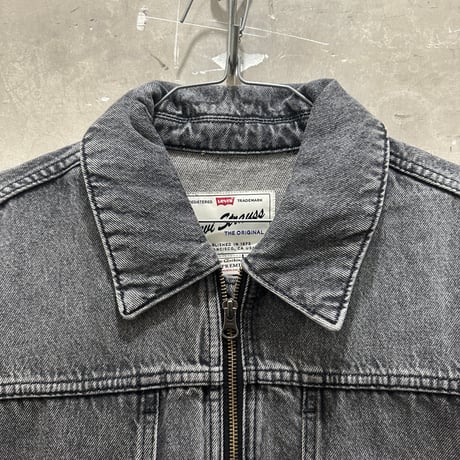 Levi's denim jacket