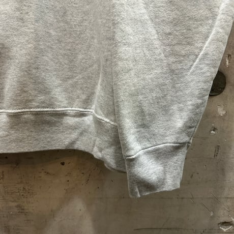 used 90s CHURCH SWEAT