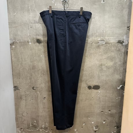 used L.L.BEAN NAVY PANTS w36