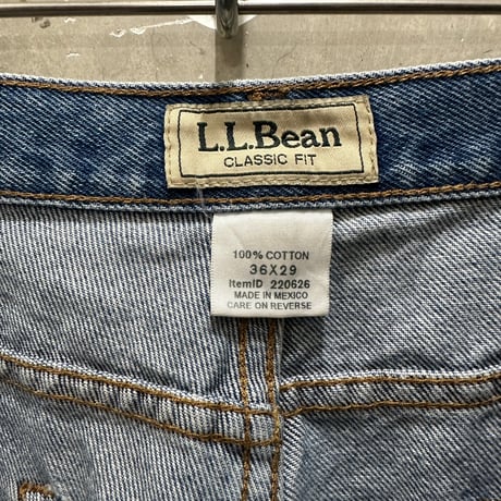 used L.L.BEAN CLASSIC FIT w36