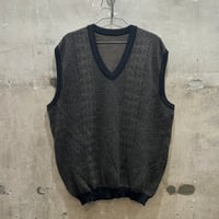 used V NECK VEST