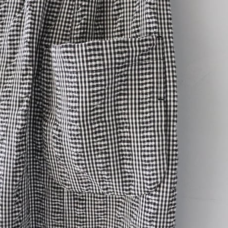 ポッケが目を惹く、リラックスワイドパンツ【Cotton House Aya×ZIPANG】