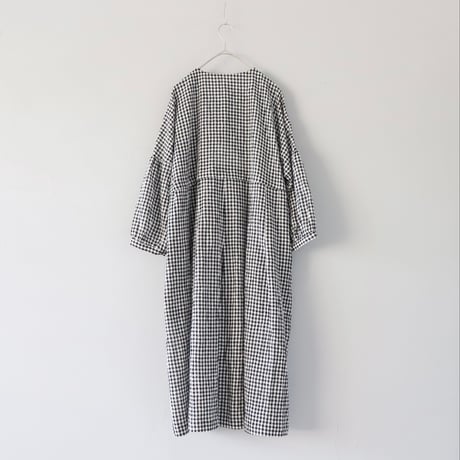 涼しい！しろくろワンピース〈小さめチェック〉【Cotton House Aya×ZIPANG】