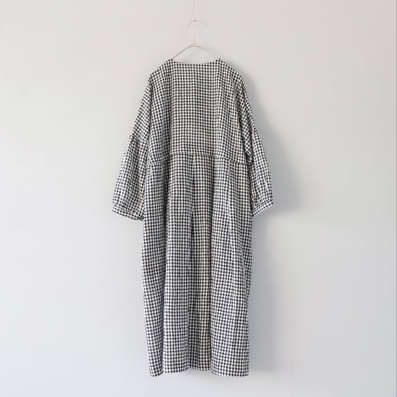 涼しい！しろくろワンピース〈小さめチェック〉【Cotton House Aya