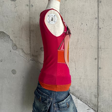 layered design sleeveless tops