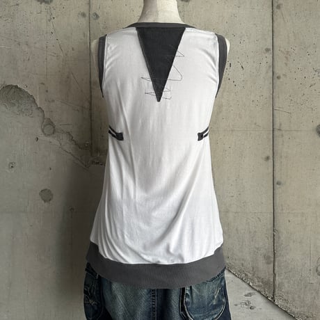 half zip up design sleeveless tops