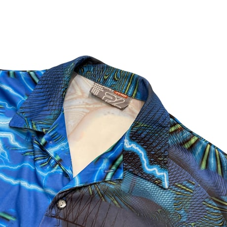 90s  "POINT ZERO" digital pattern s/s shirt