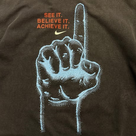 90s "NIKE" print t-shirt