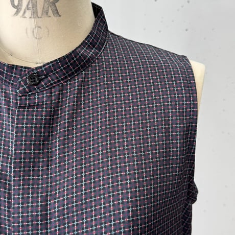 05 | SLEEVELESS SHIRT DRESS paragrid