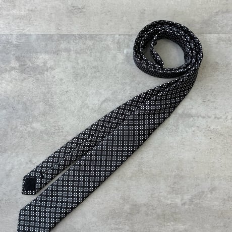 06 | NARROW TIE echra
