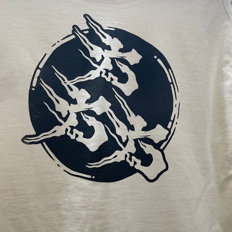 六六六　日の丸ロンT 白×黒