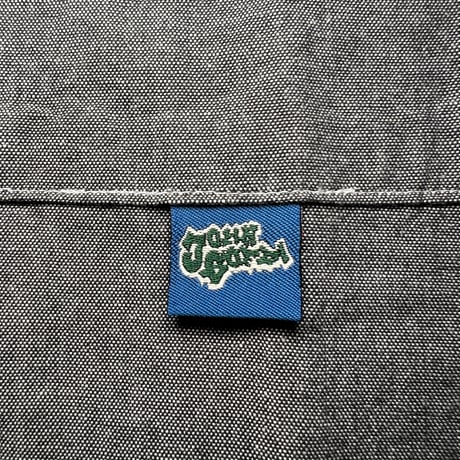 JOHN SOFIA “Staff Uniform” LS Chambray Shirt (BLACK) | ジョンソフィア スタッフユニフォーム ロングスリーブ シャンブレーシャツ（ブラック）