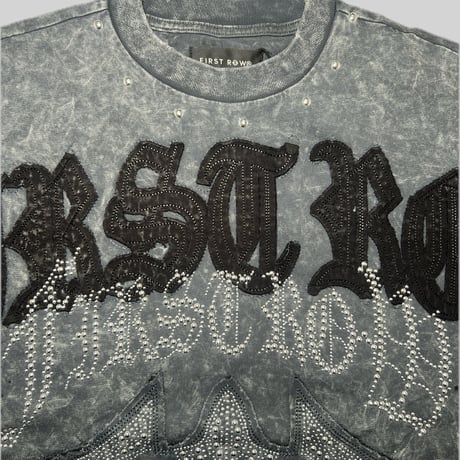 FIRST ROW FAITH DEALER FLEUR DE LIS TEE (Black)｜ファーストロウ フェイス ディーラー フルール・ド・リス ティー（ブラック）