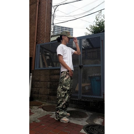 CHILLIN’ Camo Leopard Cargo Denim Pants (Camo Leopard)｜チリン カモレオパード カーゴ デニムパンツ（カモレオパード）