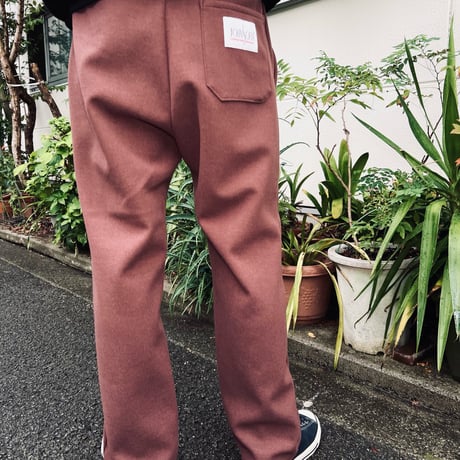 JOHN SOFIA The After Zone Fleece Trousers (Brick)｜ジョンソフィア アフターゾーン フリーストラウザーズ（ブリック）
