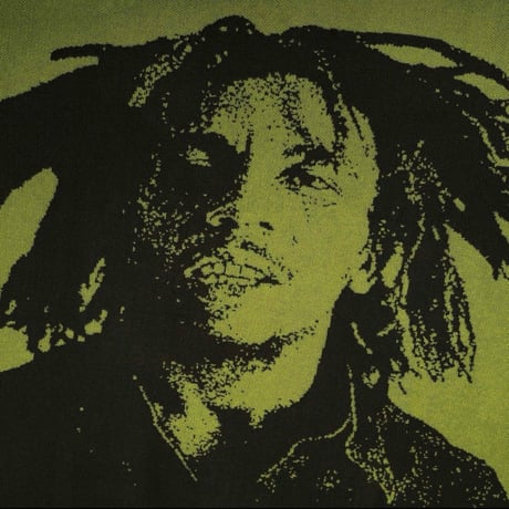 BOB MARLEY × POT MEETS POP NATTY DREAD KNITTED SWEATER (GREEN)｜ボブ・マーリー × ポットミーツポップ ニットセーター（グリーン）