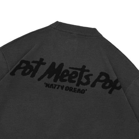 BOB MARLEY × POT MEETS POP NATTY DREAD KNITTED SWEATER (GRAY)｜ボブ・マーリー × ポットミーツポップ ニットセーター（グレー）