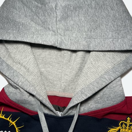 FIRST ROW STATE OF MIND VARSITY 86 HOODIE (RED) | ファースト ロウ ステート オブ マインド バーシティ 86 フーディー（レッド）